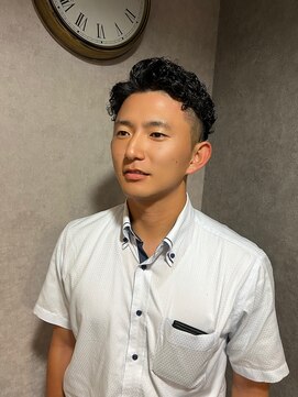 ラビッツセカンドハウス(Rabbits Second house) ツーブロック×パーマ