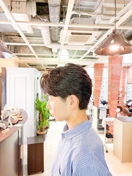 メンズサロンバムオム 名古屋栄店(MEN’S SALON BAMM HOMME) フェザースタイル
