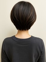 アットザコーナー(at the corner) デザインハイライト ショートボブ 丸みショート 髪質改善 40代
