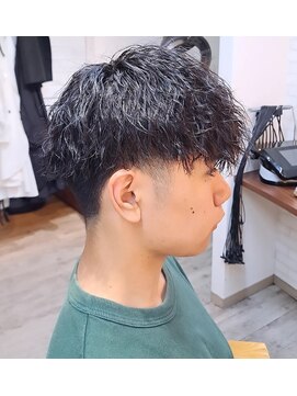 ヘアーサロン カヴィエ(hair salon covie) ツイストパーマ　学生パーマ　メンズパーマ