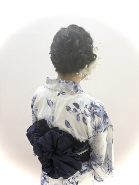 ルート(Ru-t) 浴衣着付け＋ヘアセット(サイドお団子)