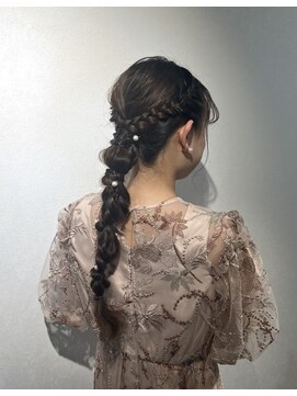 ヴィジュアリスト(VISUALIST) お呼ばれヘアセット