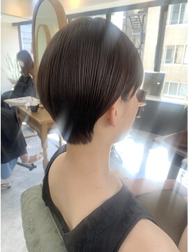 ファブ 銀座(fav) 耳かけコンパクトショートヘア