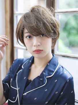 オーブ ヘアー アムール 学芸大学店(AUBE HAIR amour) 大人可愛いふんわりショートスタイル
