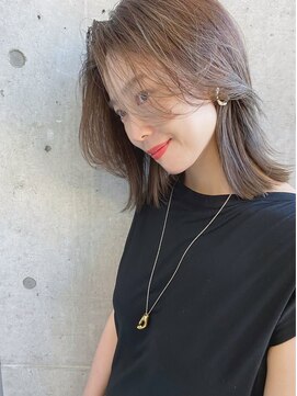 ヘアールーム プリズム(Hair room Prism) くびれミディアム