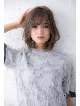 ジェコ(gecko) 【gecko.武蔵小山】伸ばしかけ鎖骨レングスのひし形レイヤー