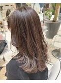 ロングのレイヤースタイル