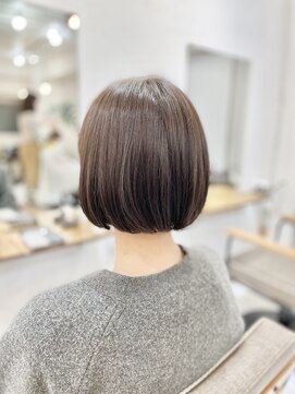 ベンチ 高田馬場店(bench) ナチュラルボブ　オリーブブラウン