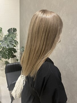 リー 天王寺(Lee) ホワイトミルクティー