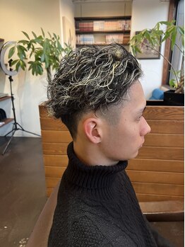 スープレックス ヘアーデザイン(SOUPREX HAIR DESIGN)の写真/大人格好良いトレンドスタイルは必見！ON/OFFどちらも簡単にキマるスタイルに☆メンズパーマが人気◎