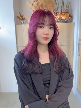 ヴィンスジオ 岐阜駅南(vince gio) ボルドー×ブラックのレイヤーカット