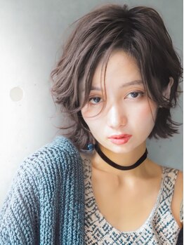 カライング(ing)の写真/クラシカルな伝統Style!!【～ing】独自の抜け感を再現した外国人コンパクトショート♪似合わせスタイルに☆