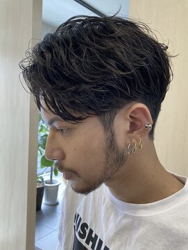 フィフス トウキョウ (fifth TOKYO) 渋谷フェザーパーマメンズカットマッシュウルフルーズパーマ30代