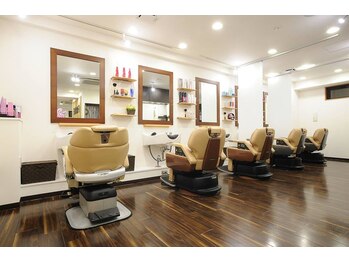 フェイム(FAME)の写真/丁寧なカウンセリングで一人ひとりのライフバランスに合わせ、おすすめのヘアスタイルをご提案いたします♪