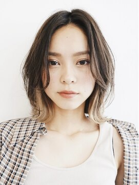 エリマバイフィフス 調布(elima by fifth) レディースレイヤーカットインナーブリーチホワイトベージュ