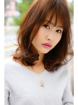 イソラブル(ISOLA-blu) 【ふんわり透明感】アッシュベージュ×コンサバボブ