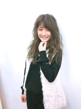 マテリアル(material) カーキアッシュ