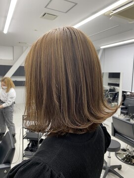 アライブ キチジョウジ(ALIVE Kichijoji) ハイライト★スモーキーベージュ