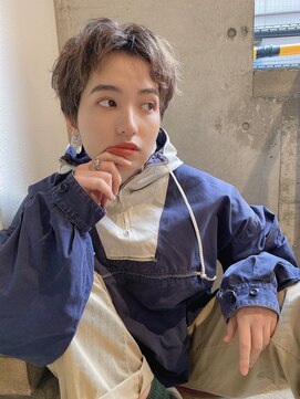 ルービック 天王寺(Rubik's) 大人可愛い20代30代40代無造作ベリーショート/センターパート