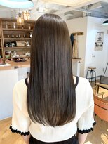 カレン 銀座(Karen)&nbsp;ミディアムストレート/ダークブラウン/ヘルシースタイル[日比谷]