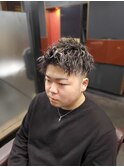 ツイストスパイラルフェード