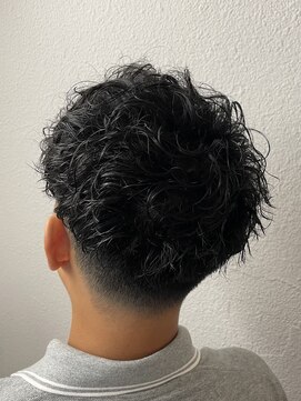 プレミアムバーバー 銀座店(PREMIUM BARBER produce by HIRO GINZA) スペインカール