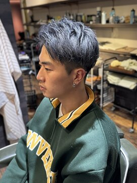 エクファフォーメン(EX-FA FOR MEN) シルバーグレー /アッシュブラック/カルマパーマ/ベリーショート