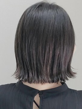 ヘアルシェーヌ ルミエール(hair le chene lumiere) 切りっぱなしボブ