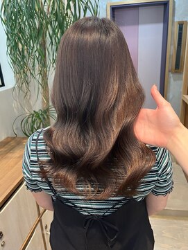 ナインスフロア(9NINTH FLOOR) ツヤ髪酸性ストレート/縮毛矯正/髪質改善トリートメント/巻き髪