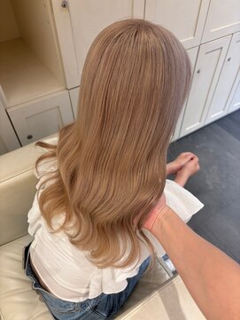 ベレーザ 渋谷(BELEZA) 7901ミルクティーアッシュベージュハイトーンカラーワンホンヘア