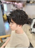 くせ毛刈り上げスタイル