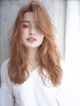 クレドガーデン 綾瀬店(CRED GARDEN)の写真/【ブリーチ+透明感カラー¥15800】繊細なハイライトをプラスして"ハイセンスな外国人風カラー"が叶う![綾瀬]
