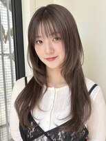 ローネス ギンザ(LONESS ginza)&nbsp;レイヤーカット/小顔カット/透明感カラー/くすみベージュ