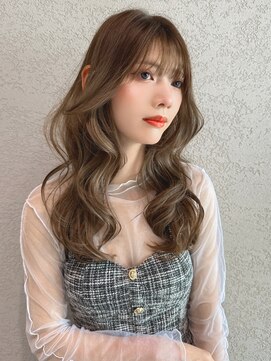 ロンド アンブル 四条烏丸(Lond ambre) 髪が主役☆トレンド感満点! パッと華やぐレイヤーシルエット