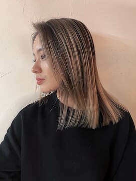 ジーレ(jiire) ブロンドバレイヤージュ