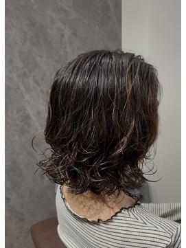 プーパ ヘアーユニ(pupa hair uni) ウルフルーズパーマ