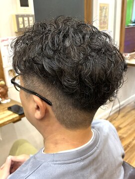 ヘアスタジオ ロメオ(hair studio Romeo) ニュアンスカール/毛流れパーマ/グレイヘア