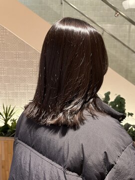 ピークアブー アヴェダ アトレ恵比寿(PEEK-A-BOO AVEDA) フェイスレイヤー オリーブカラー