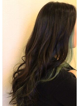 ヘア ミーツ ドレス プレローマ(HAIR meets dress pleroma) マーメイドカラーのゆるふわロング