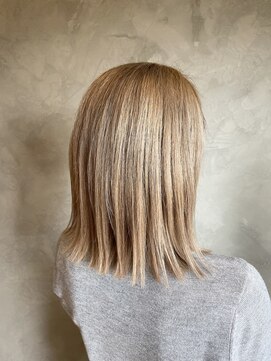 フリップ(FLIP) ハイトーンロブスタイル