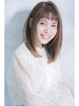 ネオリーブチノ 登戸店(Neolive cino) 美髪ストレート/斜めバング/グレージュカラー/シルキーベージュ