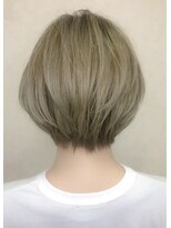 エヌプラス(N+)&nbsp;黒髪グラデヘアーオリーブグレー小顔に見せるヘアココアベージュ