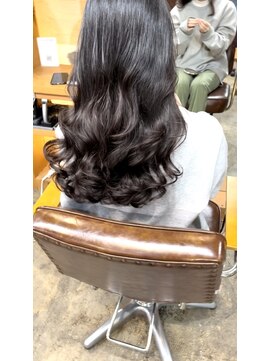 ロベルシ(ROVERSI) 韓国風こて巻きウェーブ