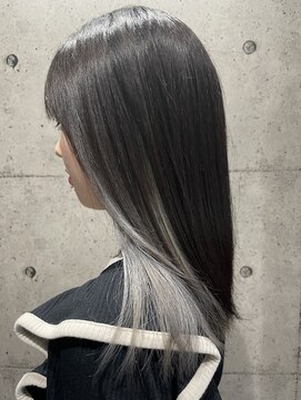 サロンドフィール 豊岡店(Salon de feel) イヤリングカラー/ホワイトグレー/ダブルカラー/インナーカラー