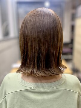 シスヘアー(CYS.Hair) ミディアムスタイル