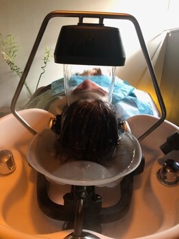 グリーンヘアー(Green Hair)の写真/眠気を誘う至福の時間は日頃の疲れを癒す贅沢なスパ！美と癒しのご褒美タイム…。