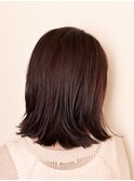深みピンクのアンニュイボブ