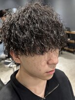 ハイプ(HYPE)&nbsp;波巻き/メッシュ/スキンフェード/学割/白髪染め/縮毛矯正/