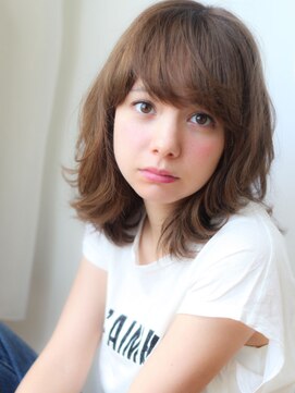 ヴィヴィ(VIVIE) 重め前髪大人可愛い小顔外ハネせミディココアブラウンベージュ