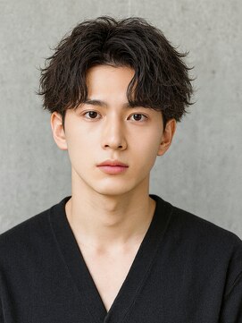 キャパ セントラル 天神 大名店(CAPA central) センターパート スパイラルパーマ メンズパーマ 20代